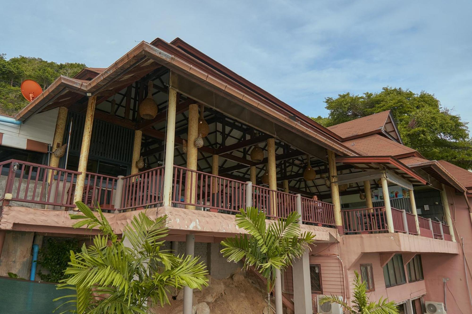 Merit Wellness & Mind Retreat Resort Samui Koh Samui Bagian luar foto